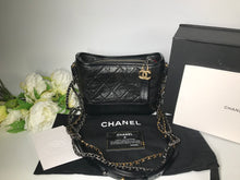 Load image into Gallery viewer, Chanel 30 series small black Gabrielle
